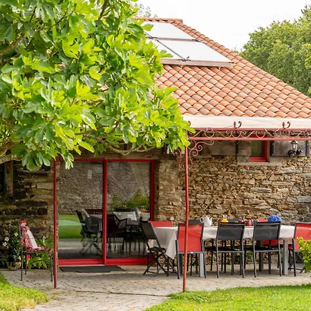 Grand Nature L'hubertiere Hébergement de vacances Saint-Christophe-du-Ligneron